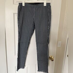 Show Me Your Mumu Striped Skinny Crop Denim size 27